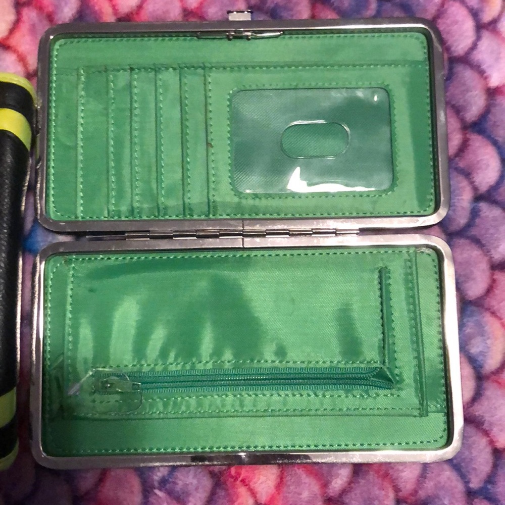 Wallets - Picture 3 of 3